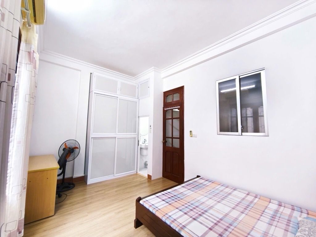 Bán nhà Minh Khai - diện tích 20m2 5 tầng - Nhà đẹp trung tâm - giá 6,9 tỷ