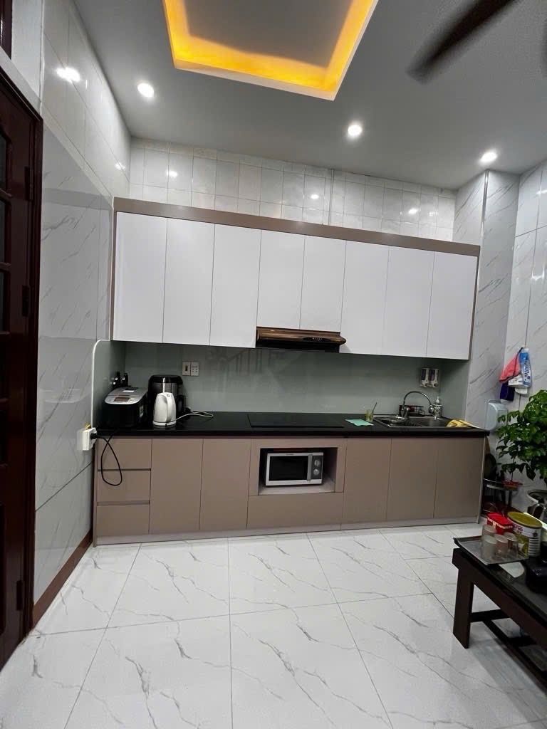 Bán nhà Minh Khai - diện tích 20m2 5 tầng - Nhà đẹp trung tâm - giá 6,9 tỷ