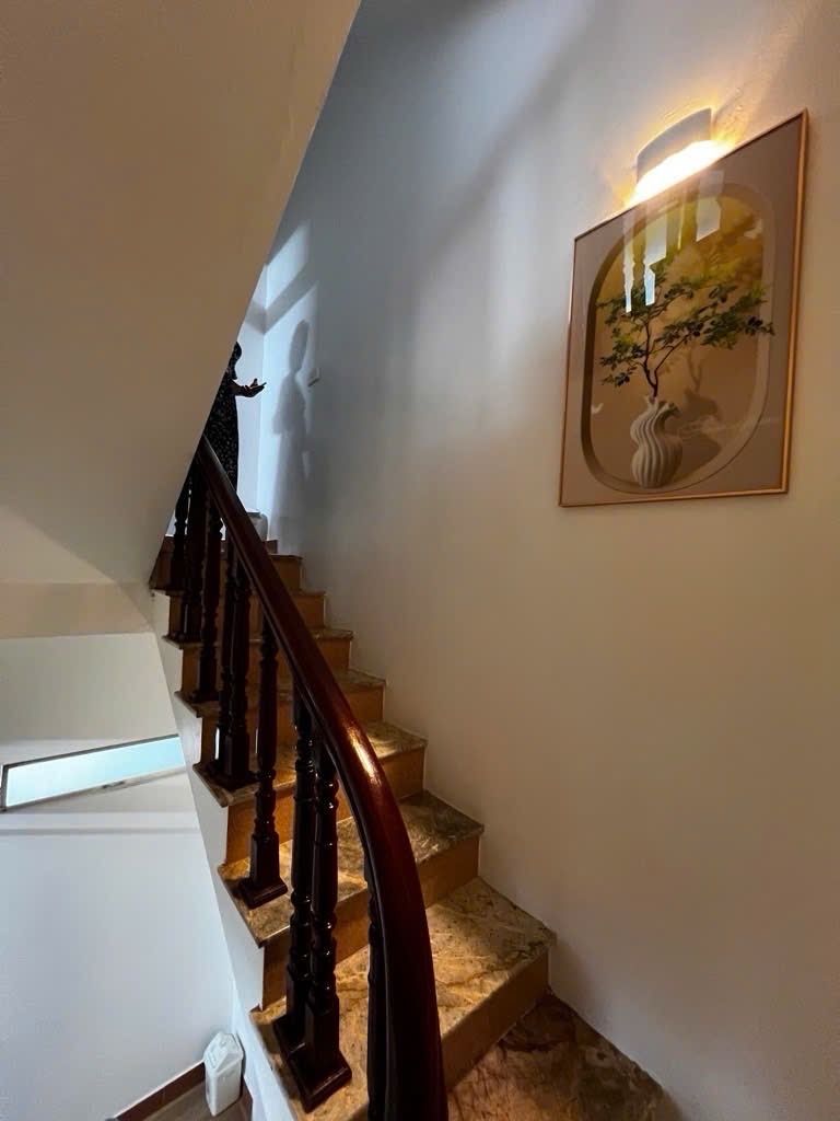 Bán nhà Minh Khai - diện tích 20m2 5 tầng - Nhà đẹp trung tâm - giá 6,9 tỷ
