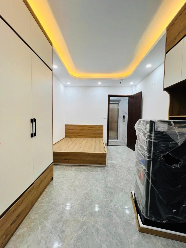 Bán nhà Thổ Quan - diện tích 115m2 7 tầng - Ô tô vào nhà - giá 35 tỷ