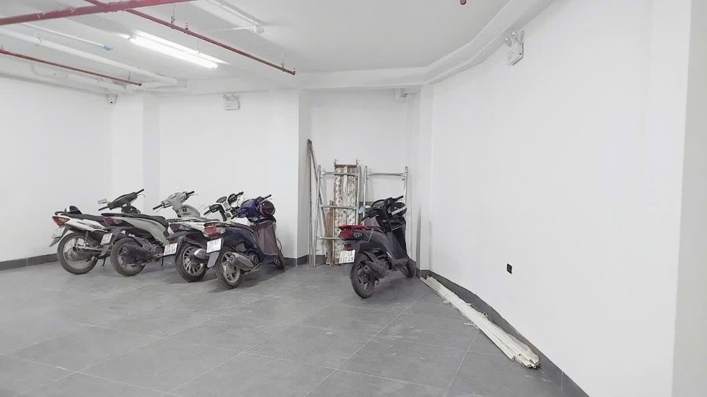 Bán nhà Thổ Quan - diện tích 115m2 7 tầng - Ô tô vào nhà - giá 35 tỷ