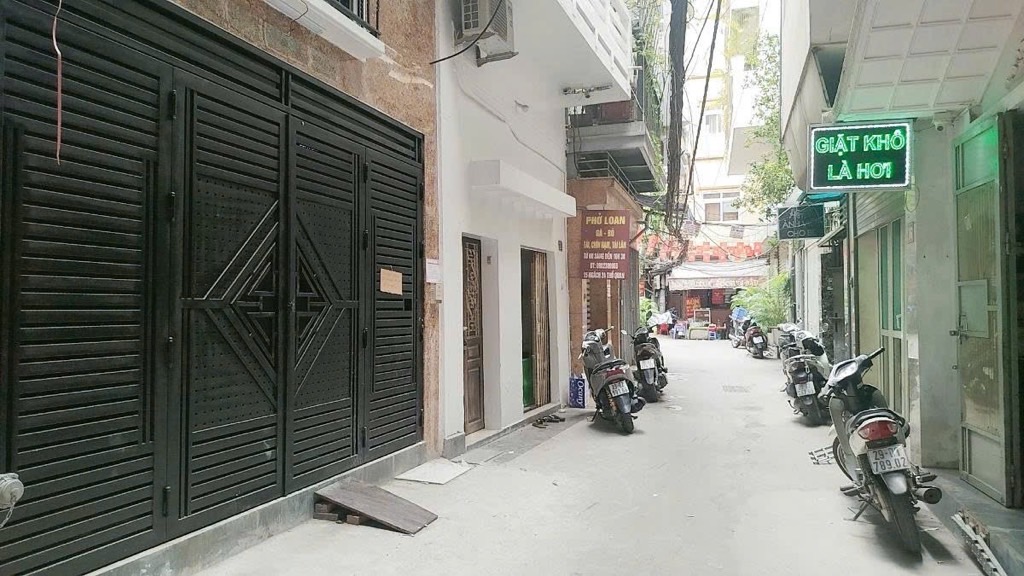 Bán nhà Thổ Quan - diện tích 115m2 7 tầng - Ô tô vào nhà - giá 35 tỷ