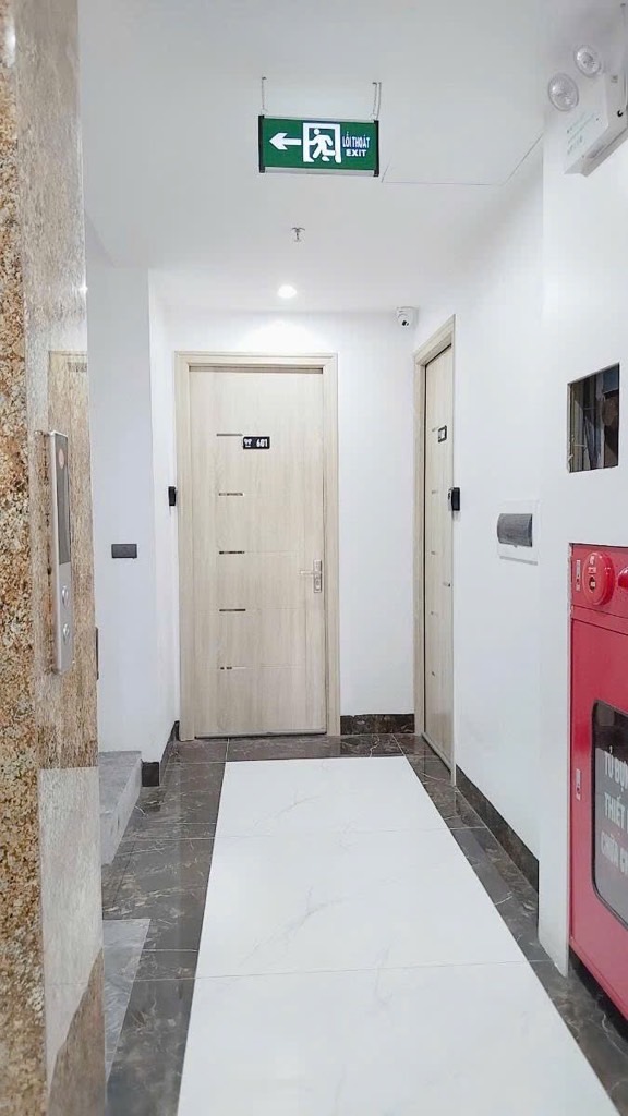 Bán nhà Thổ Quan - diện tích 115m2 7 tầng - Ô tô vào nhà - giá 35 tỷ