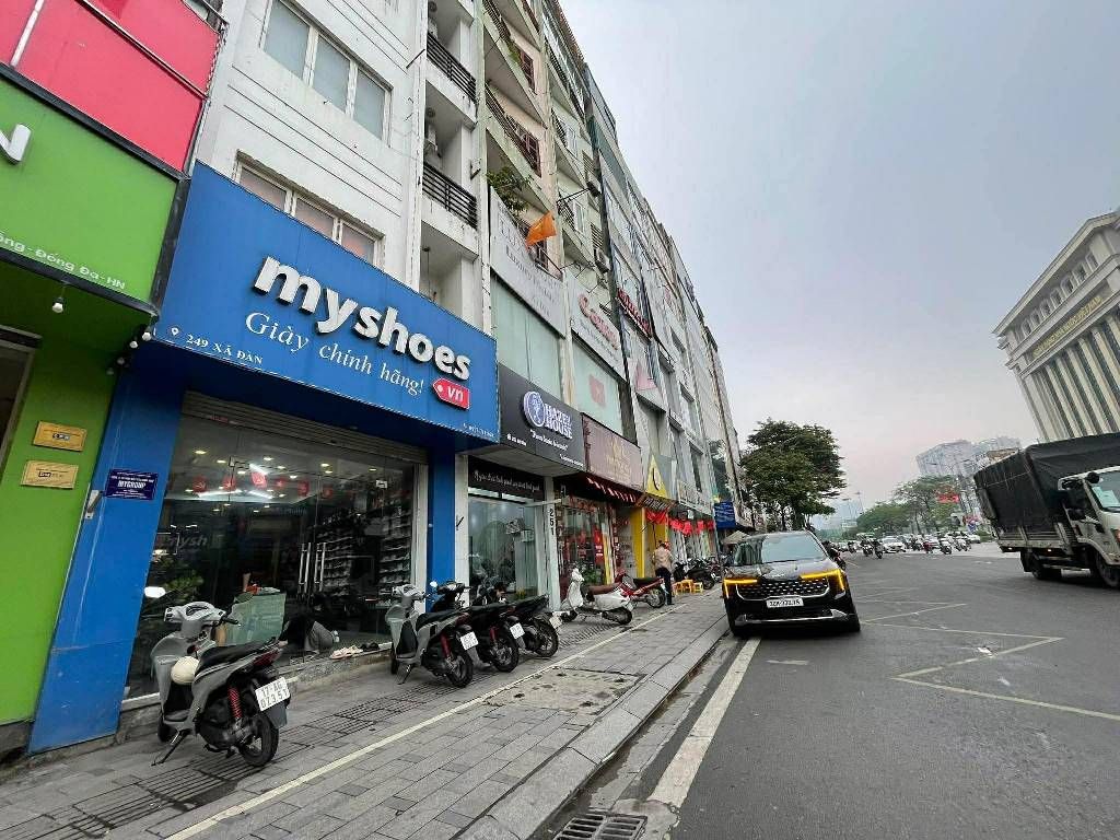 Bán nhà Xã Đàn - diện tích 48m2 5 tầng - Mặt phố kinh doanh sầm uất - giá 49 tỷ