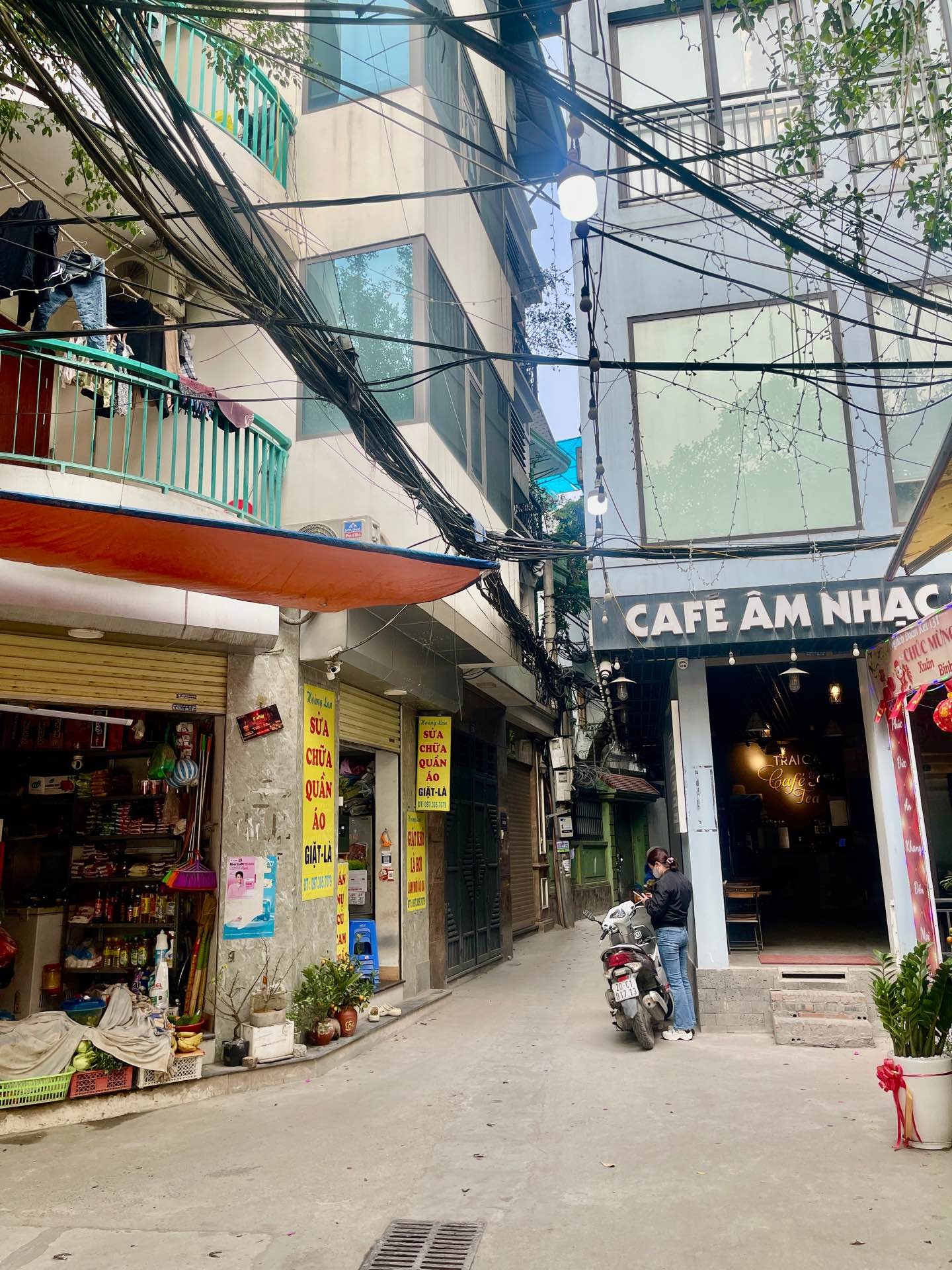 Bán nhà Ngõ Trại Cá - diện tích 65m2 7 tầng - SIÊU PHẨM CCMN - giá 18,2 tỷ