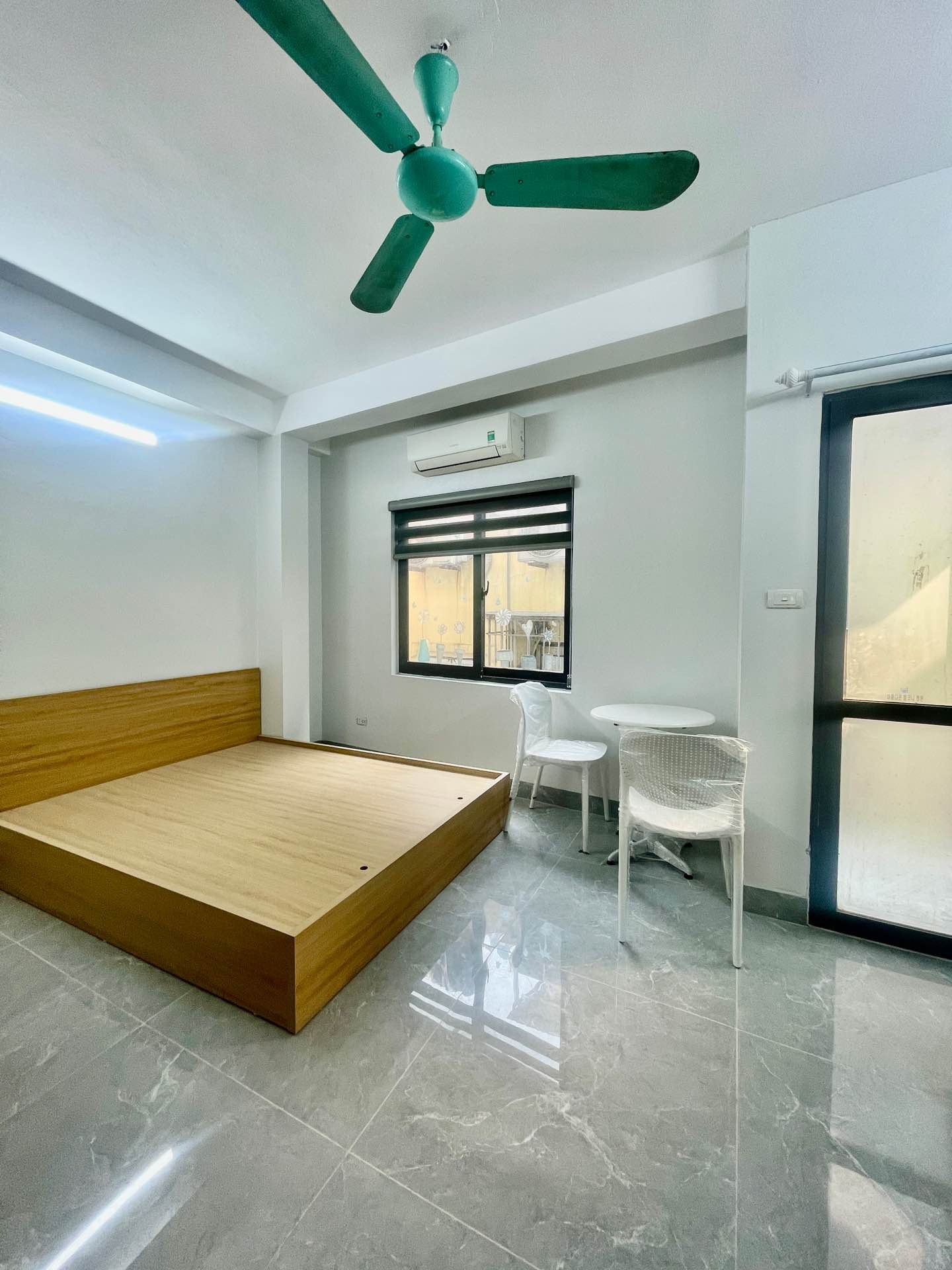 Bán nhà Ngõ Trại Cá - diện tích 65m2 7 tầng - SIÊU PHẨM CCMN - giá 18,2 tỷ