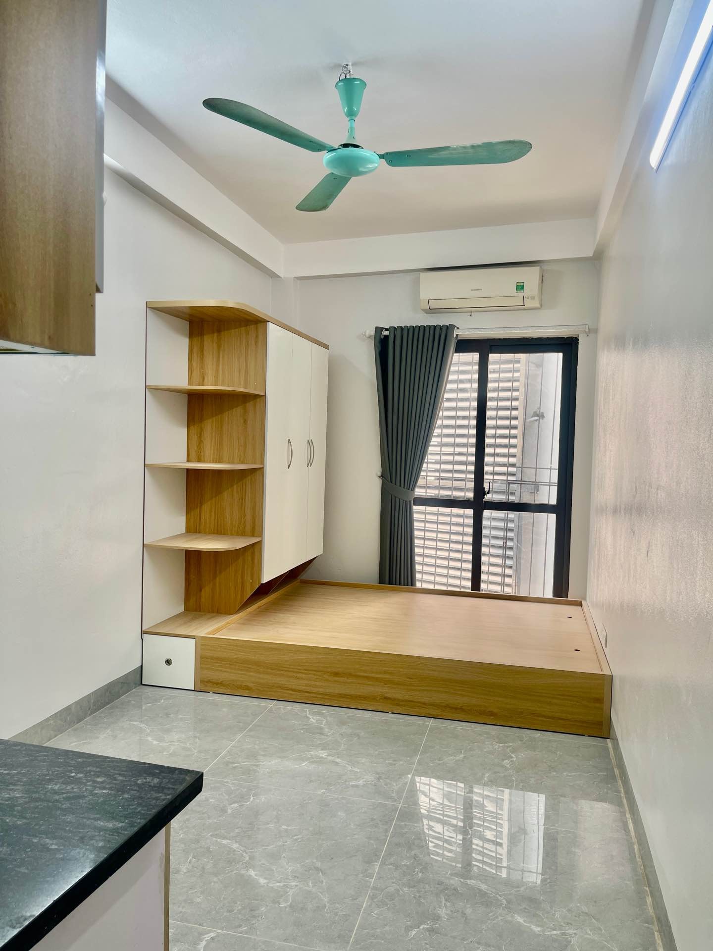 Bán nhà Ngõ Trại Cá - diện tích 65m2 7 tầng - SIÊU PHẨM CCMN - giá 18,2 tỷ