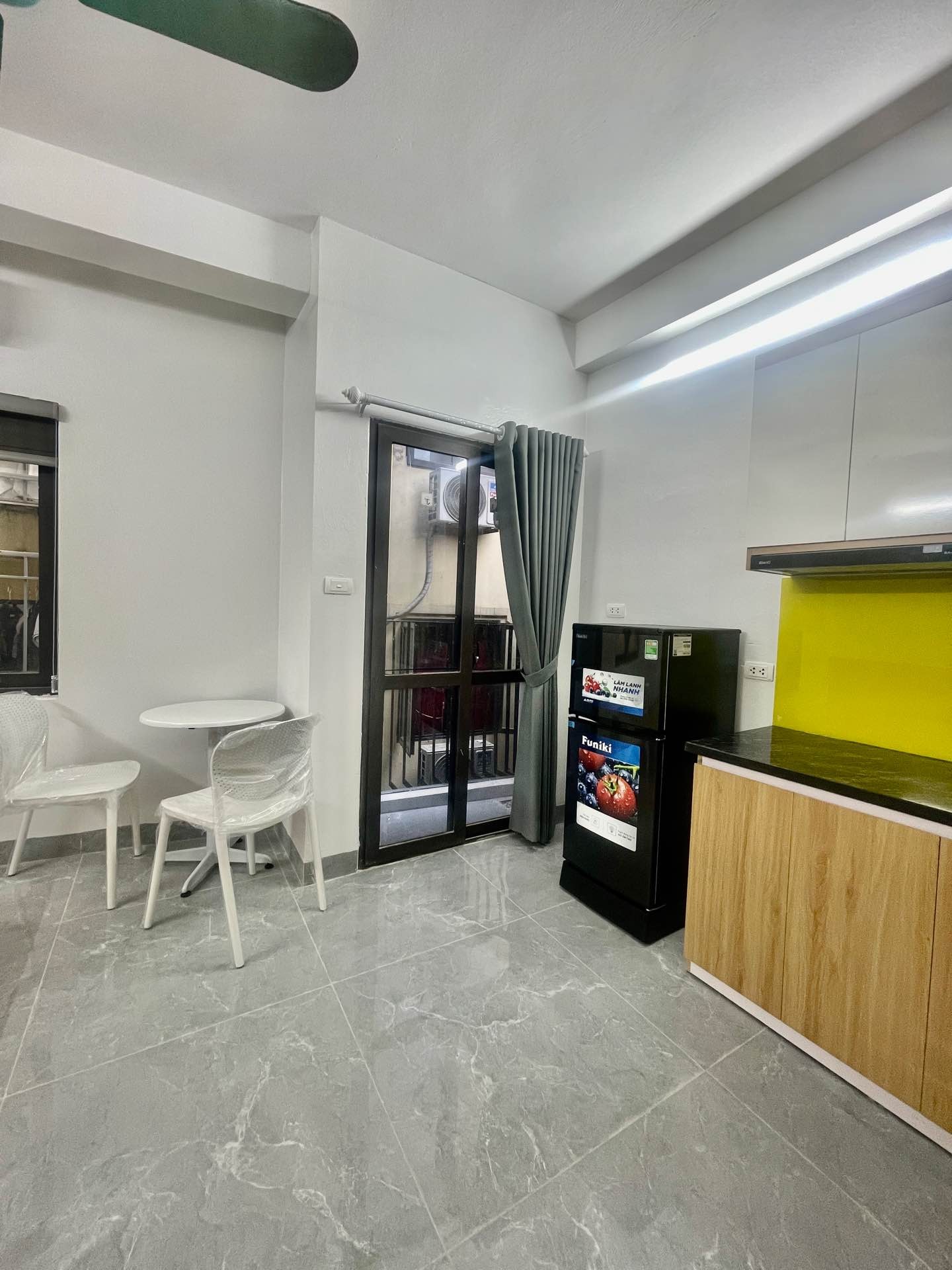 Bán nhà Ngõ Trại Cá - diện tích 65m2 7 tầng - SIÊU PHẨM CCMN - giá 18,2 tỷ