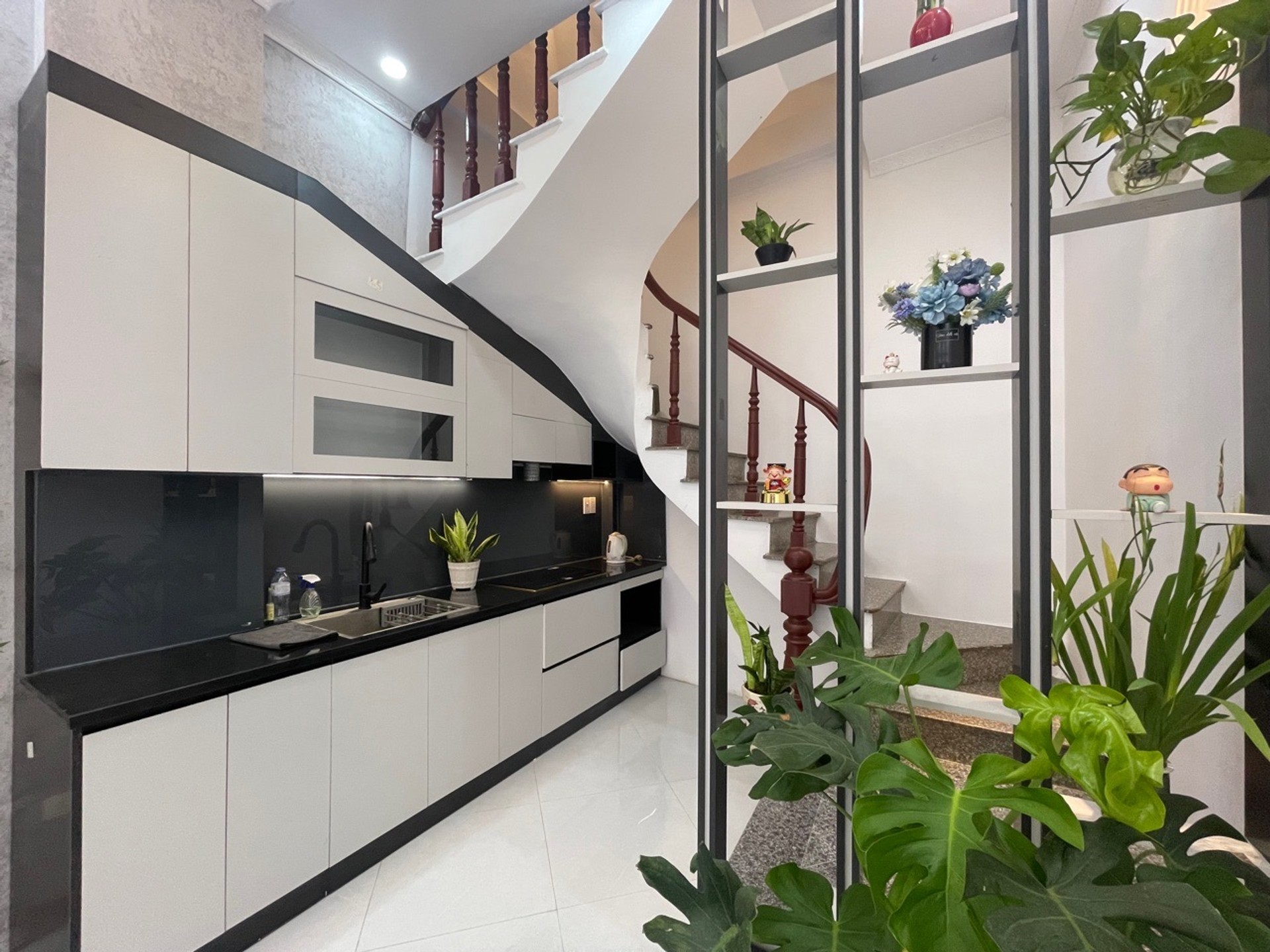 Bán nhà Gốc Đề - diện tích 23m2 4 tầng - Nhà đẹp dân xây chắc chắn - giá 6,4 tỷ