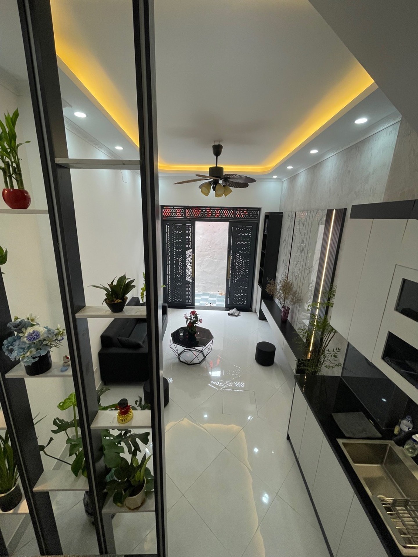 Bán nhà Gốc Đề - diện tích 23m2 4 tầng - Nhà đẹp dân xây chắc chắn - giá 6,4 tỷ