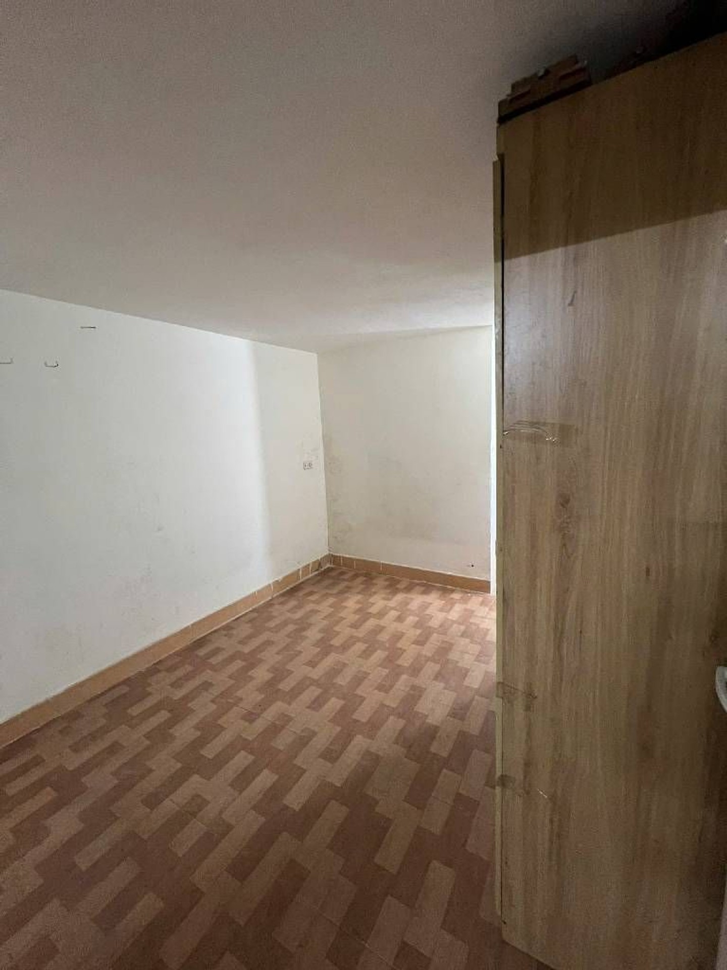 Bán nhà Thanh Đàm - diện tích 30m2 1 tầng - Nhà đẹp, hiện đang cho thuê - giá 5,6 tỷ