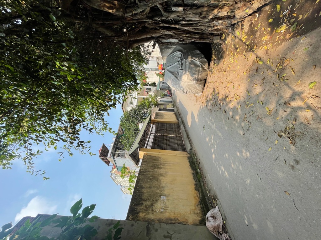 Bán nhà Minh Khai - diện tích 425m2 1 tầng - SIÊU PHẨM - 1 MẶT PHỐ - 1 MẶT NGÕ 2 Ô TÔ TRÁNH - giá 165 tỷ