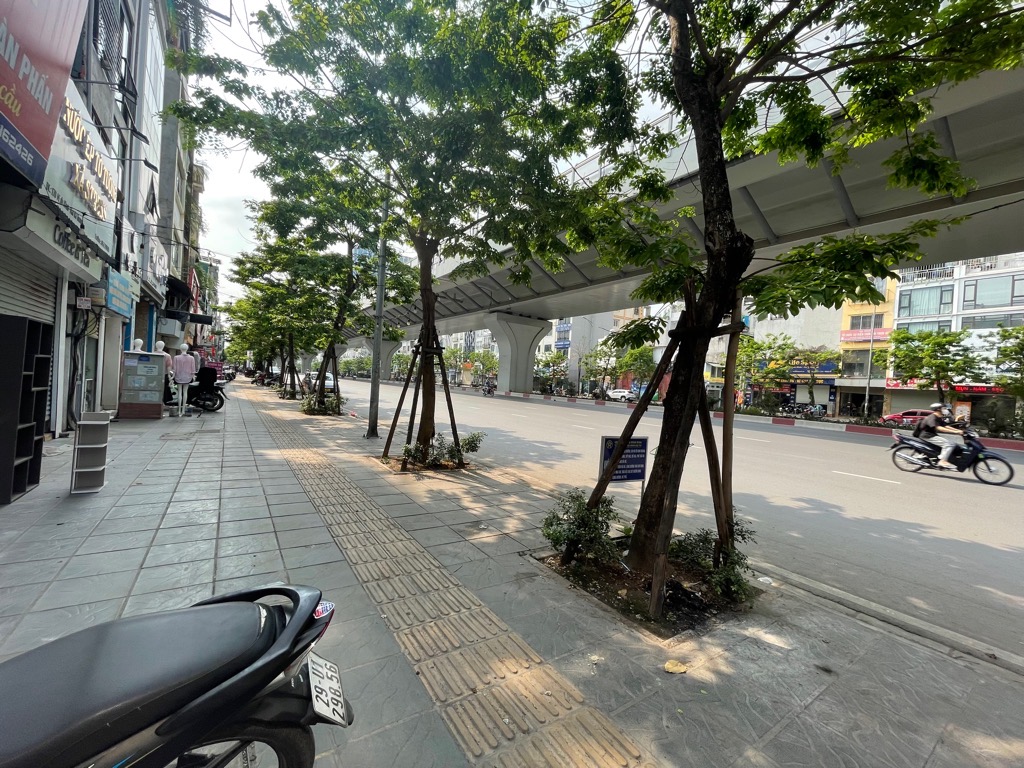 Bán nhà Minh Khai - diện tích 425m2 1 tầng - SIÊU PHẨM - 1 MẶT PHỐ - 1 MẶT NGÕ 2 Ô TÔ TRÁNH - giá 165 tỷ