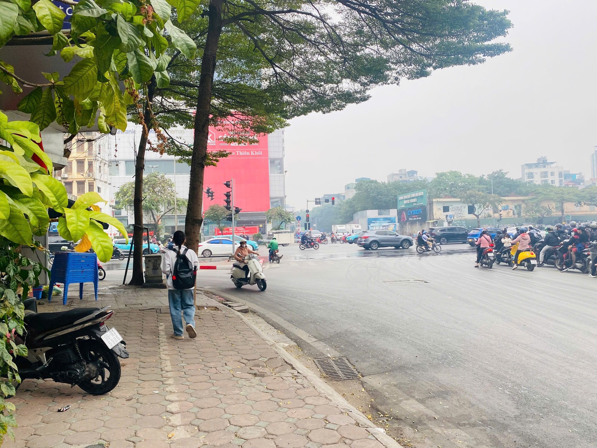 Bán nhà Thái Thịnh - diện tích 62m2 6 tầng - Kinh doanh đỉnh cao - giá 29,8 tỷ