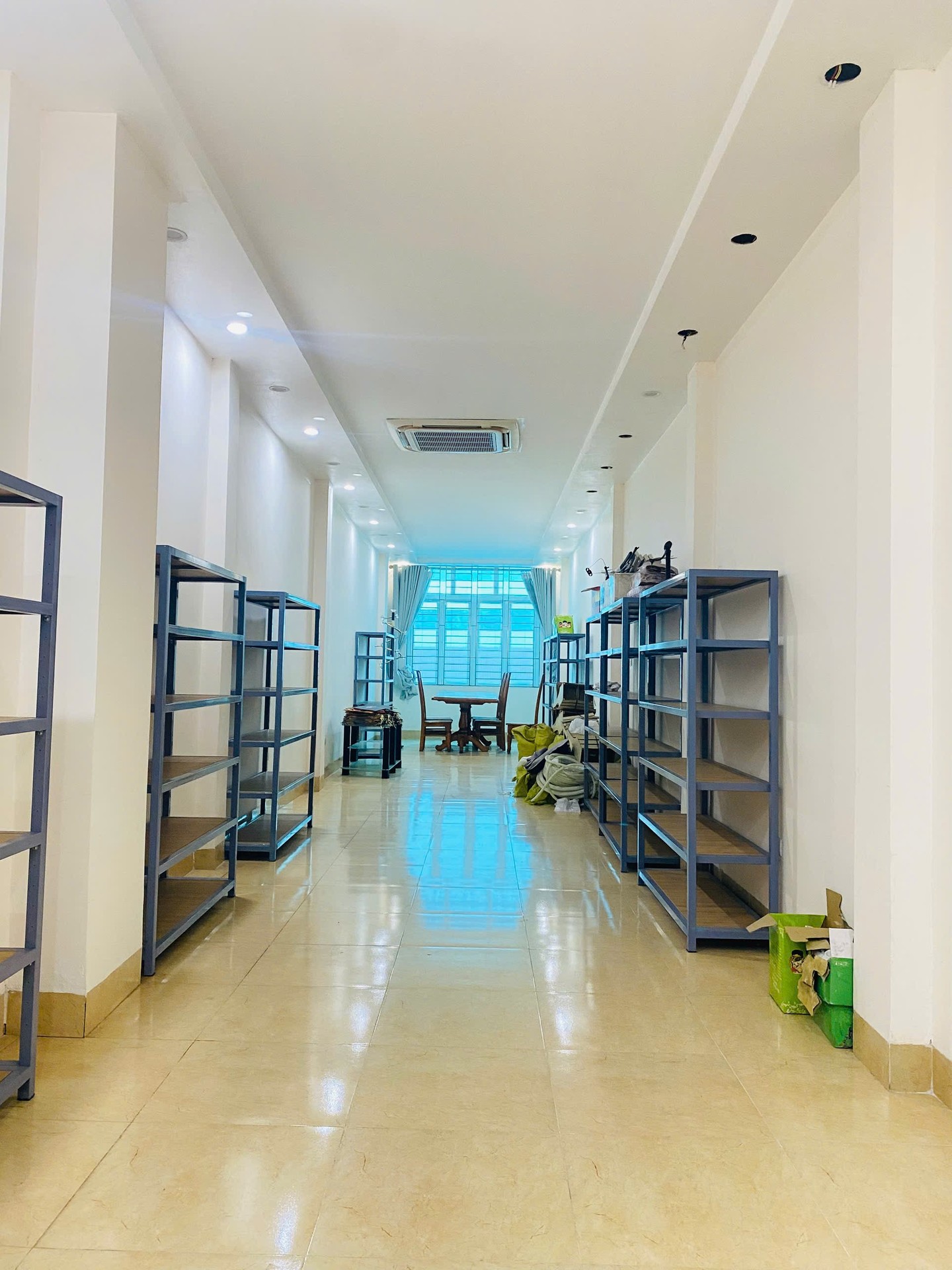 Bán nhà Thái Thịnh - diện tích 62m2 6 tầng - Kinh doanh đỉnh cao - giá 29,8 tỷ