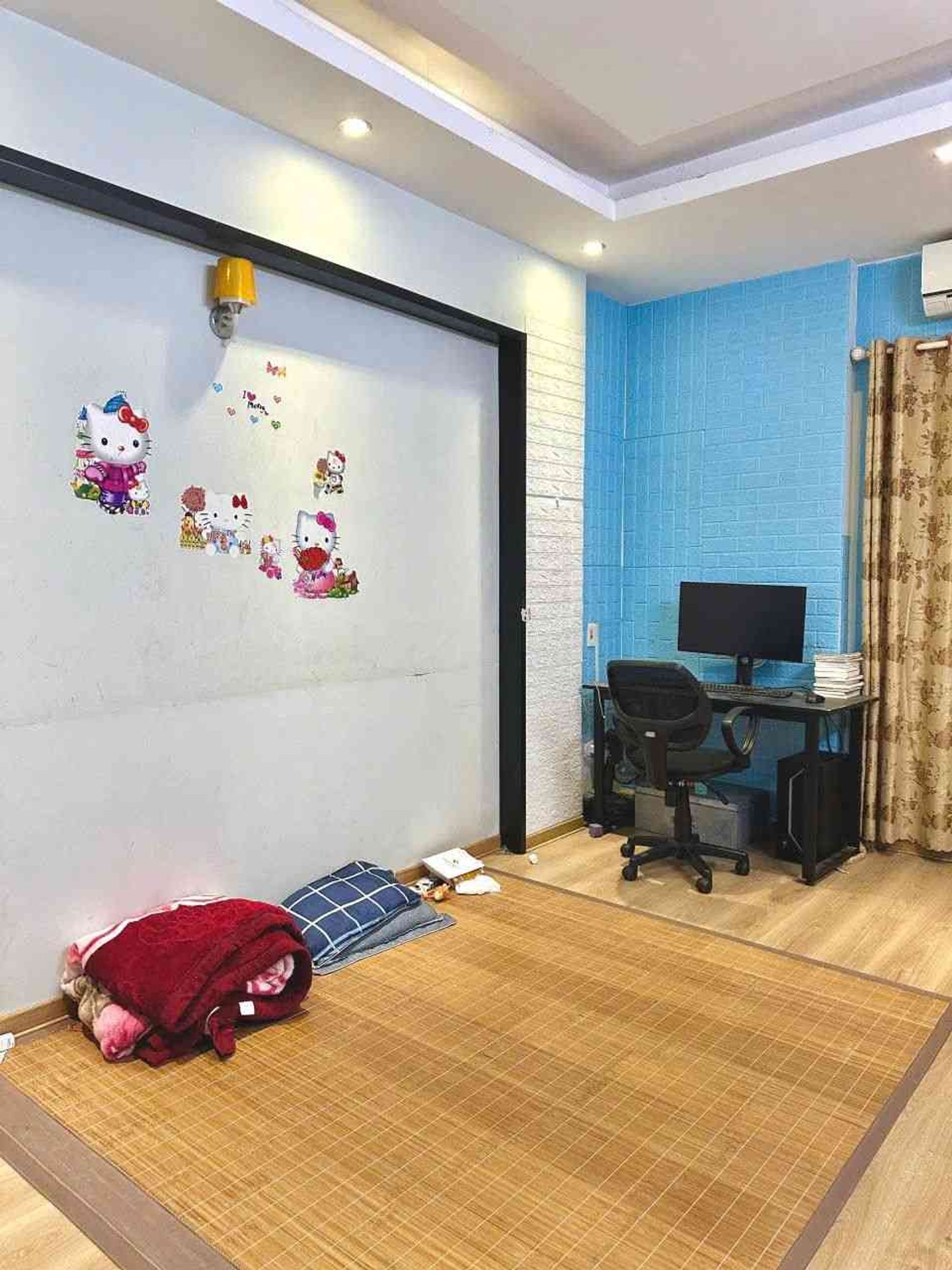 Bán nhà Lĩnh Nam - diện tích 30m2 5 tầng - ô tô đỗ cửa - giá 6,5 tỷ