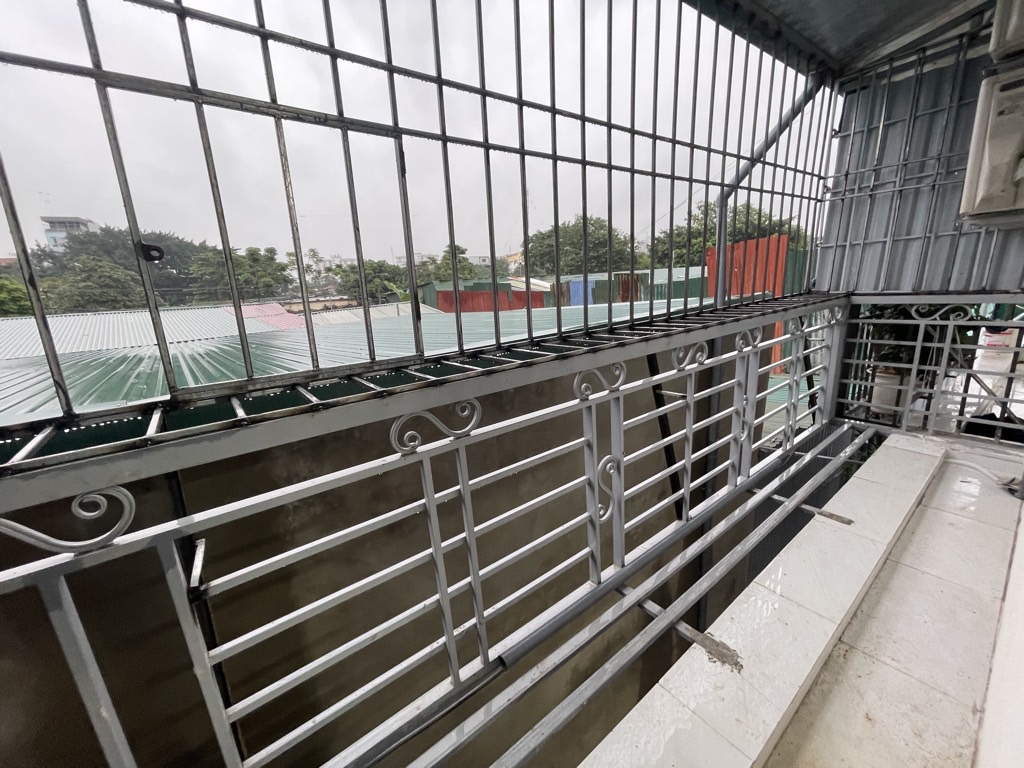 Bán nhà Định Công Thượng - diện tích 30m2 2 tầng - Ô tô tránh - giá 2,55 tỷ