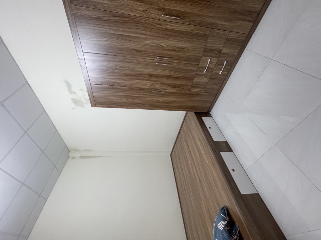 Bán nhà Định Công Thượng - diện tích 30m2 2 tầng - Ô tô tránh - giá 2,55 tỷ
