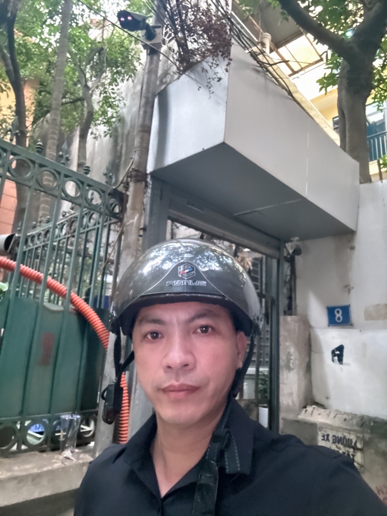 Bán nhà Nguyễn Ngọc Vũ - diện tích 381m2 5 tầng - Đang cập nhật - giá 45 tỷ