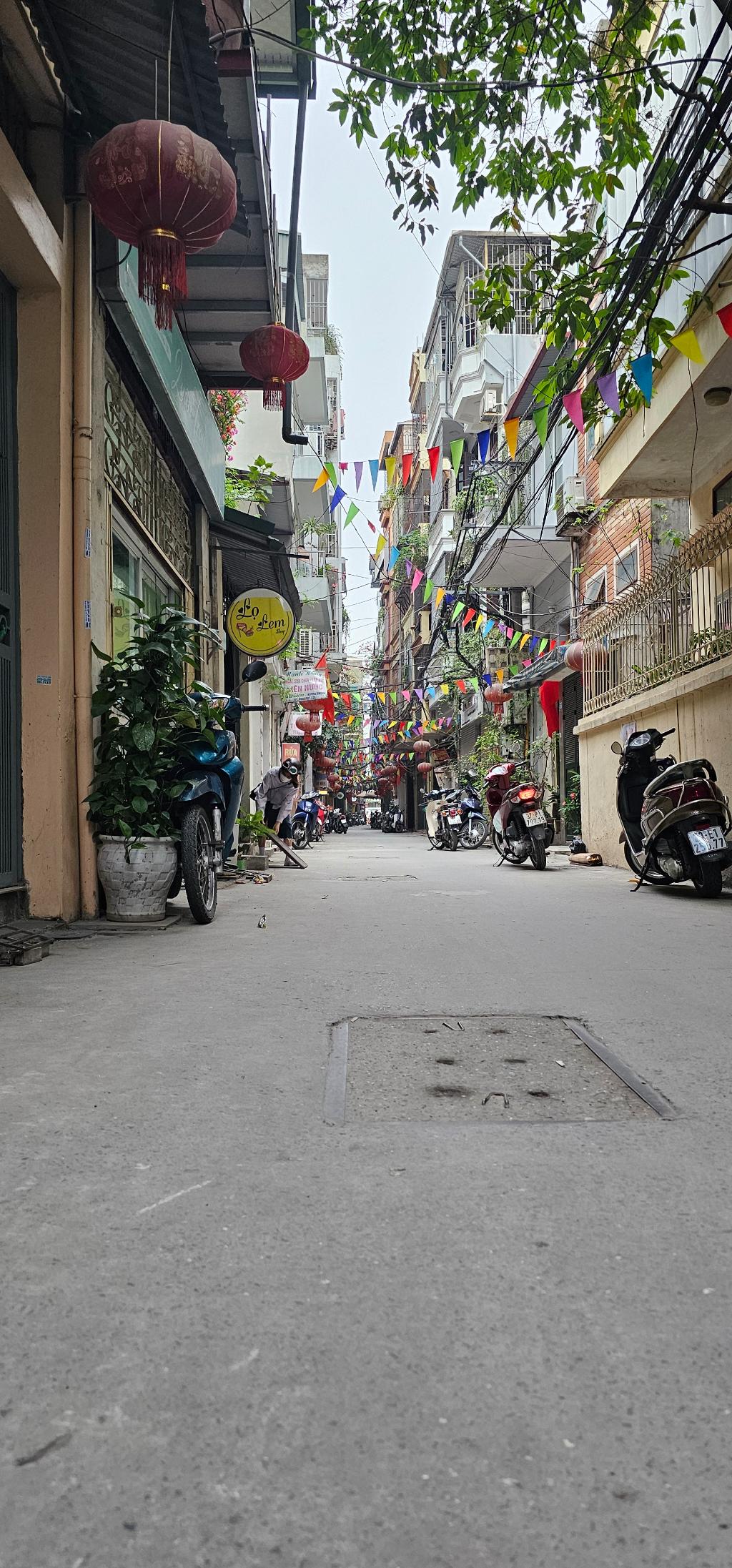 Bán nhà Trường Chinh - diện tích 103.1m2 2 tầng - Ô TÔ - giá 26,5 tỷ