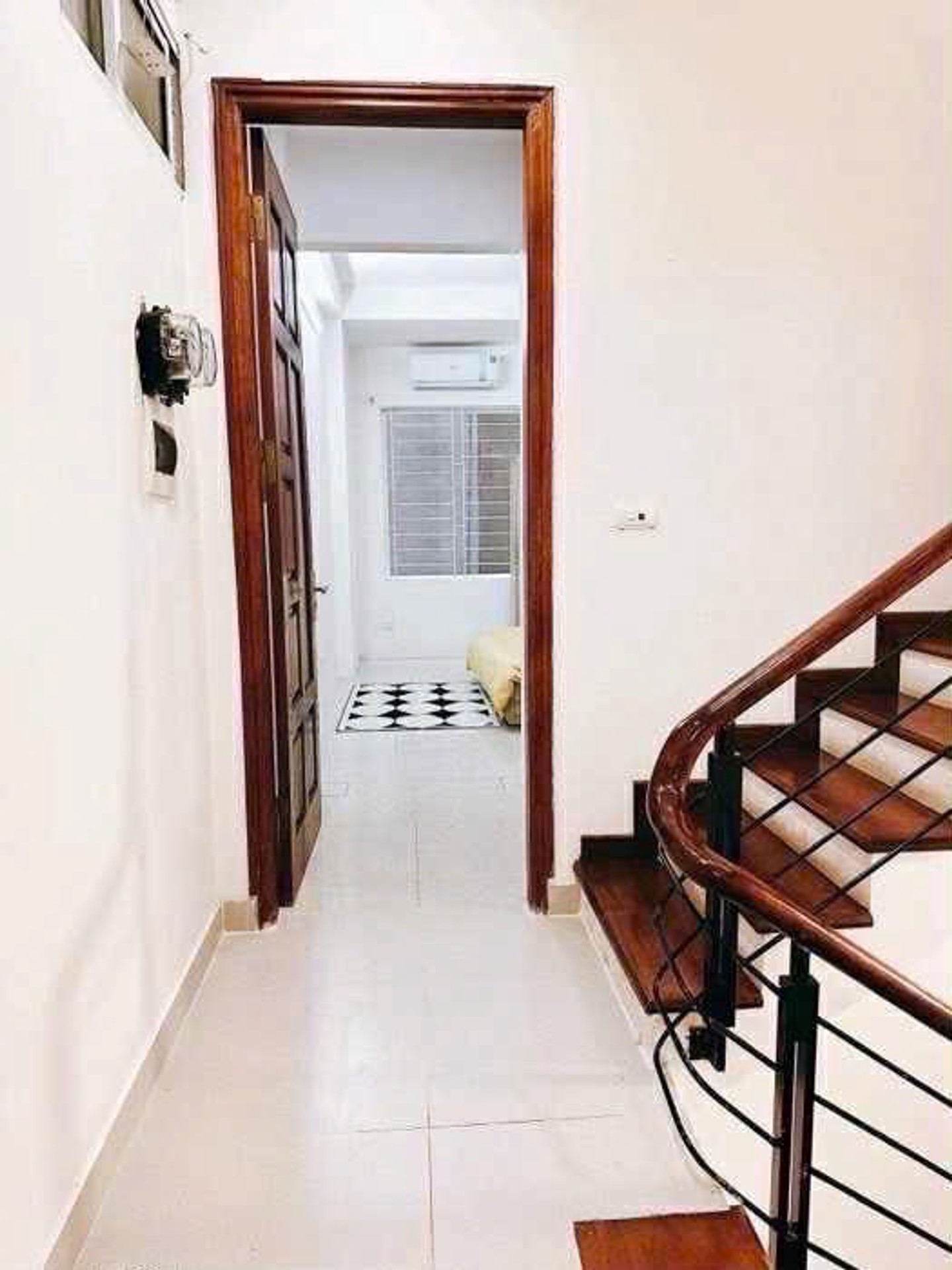 Bán nhà Trường Chinh - diện tích 38m2 5 tầng - Ngõ rộng thông thoáng gần phố - giá 11 tỷ