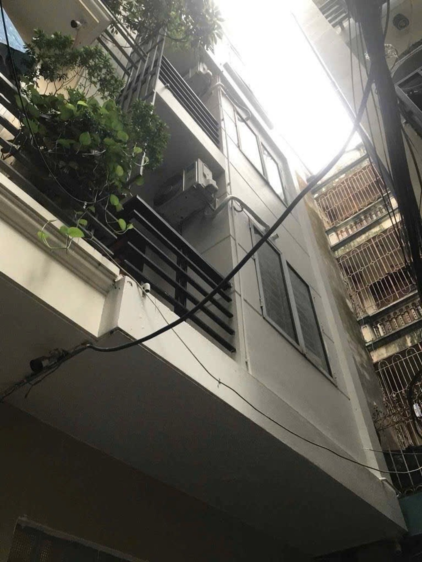 Bán nhà Trường Chinh - diện tích 38m2 5 tầng - Ngõ rộng thông thoáng gần phố - giá 11 tỷ