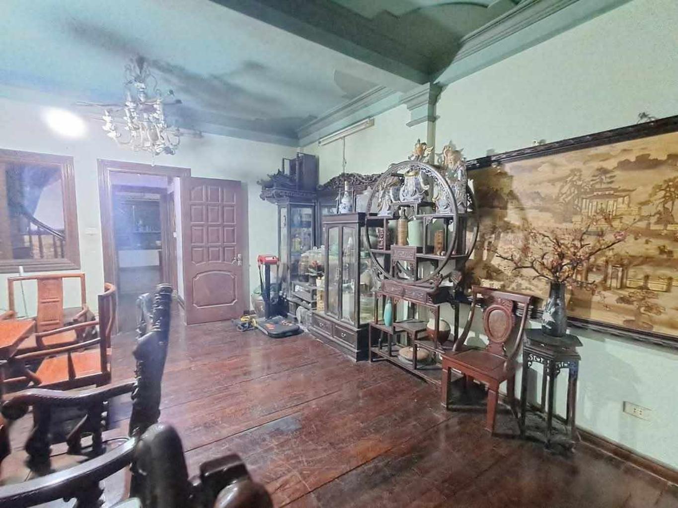 Bán nhà Lò Đúc - diện tích 108m2 5 tầng - Mặt phố kinh doanh đỉnh - giá 97 tỷ