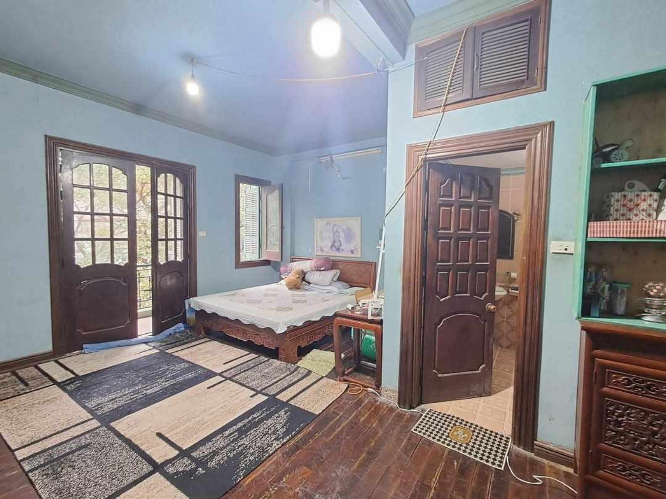 Bán nhà Lò Đúc - diện tích 108m2 5 tầng - Mặt phố kinh doanh đỉnh - giá 97 tỷ