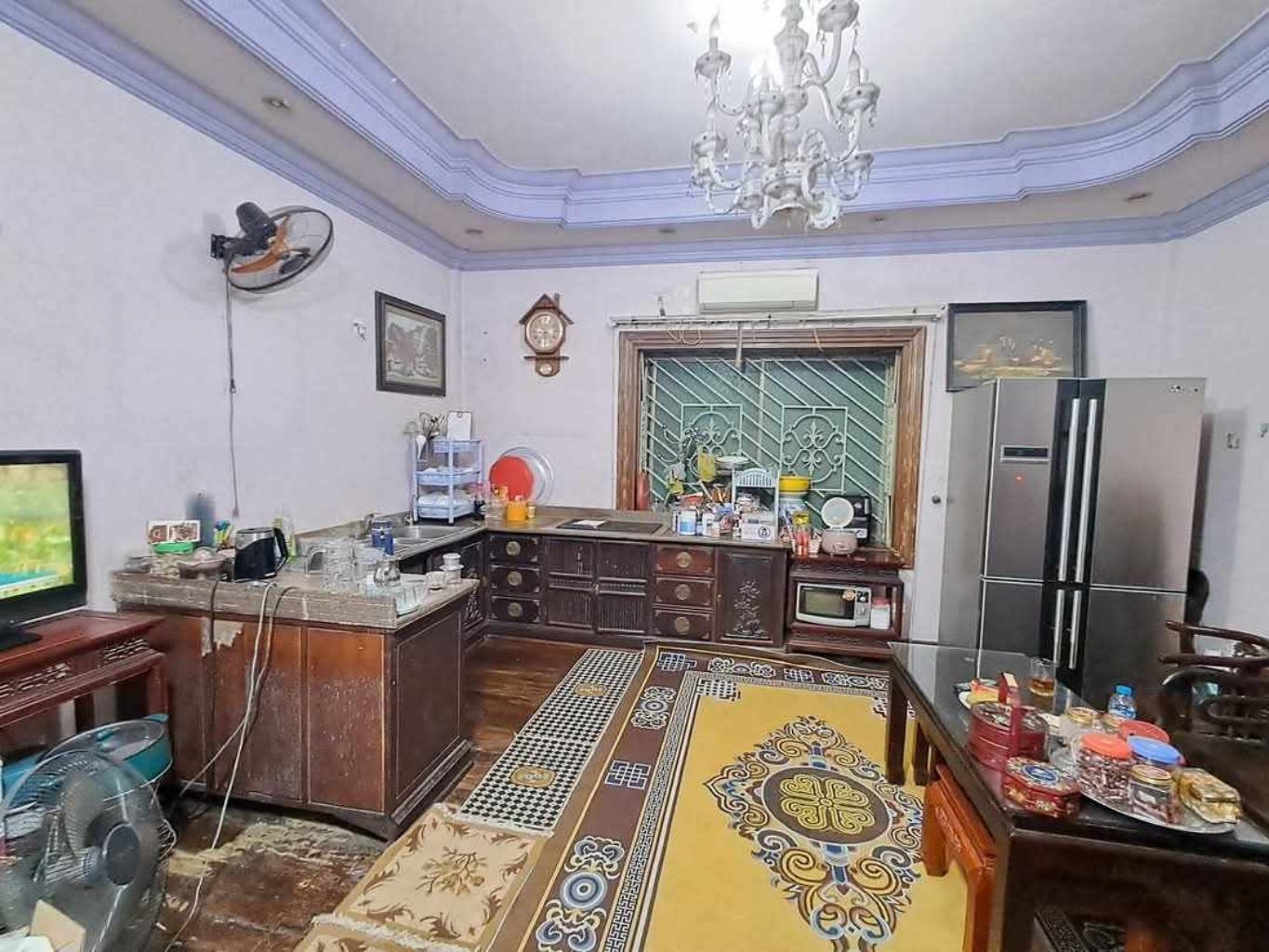 Bán nhà Lò Đúc - diện tích 108m2 5 tầng - Mặt phố kinh doanh đỉnh - giá 97 tỷ