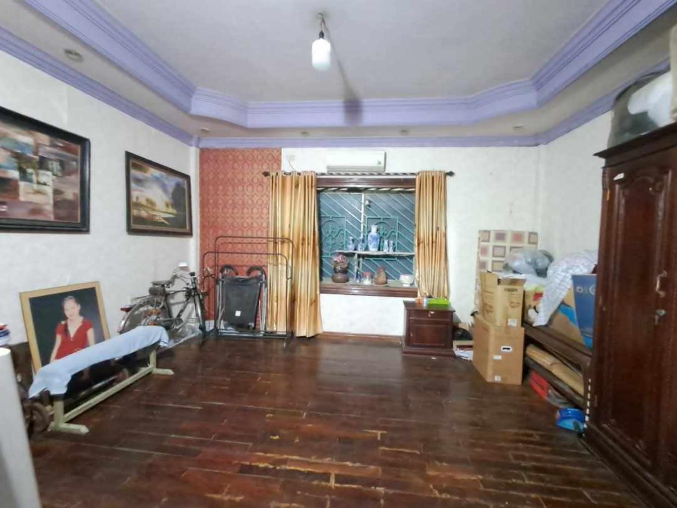 Bán nhà Lò Đúc - diện tích 108m2 5 tầng - Mặt phố kinh doanh đỉnh - giá 97 tỷ