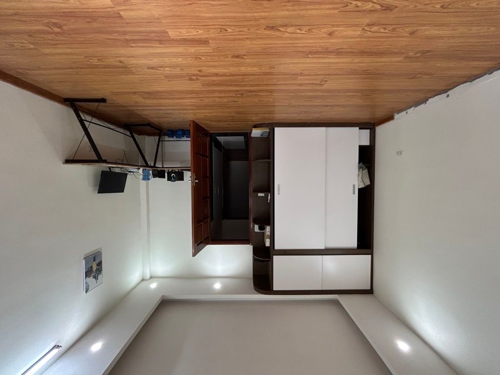 Bán nhà Yên Lạc - diện tích 47m2 5 tầng - Lô góc, thang máy - giá 15,5 tỷ