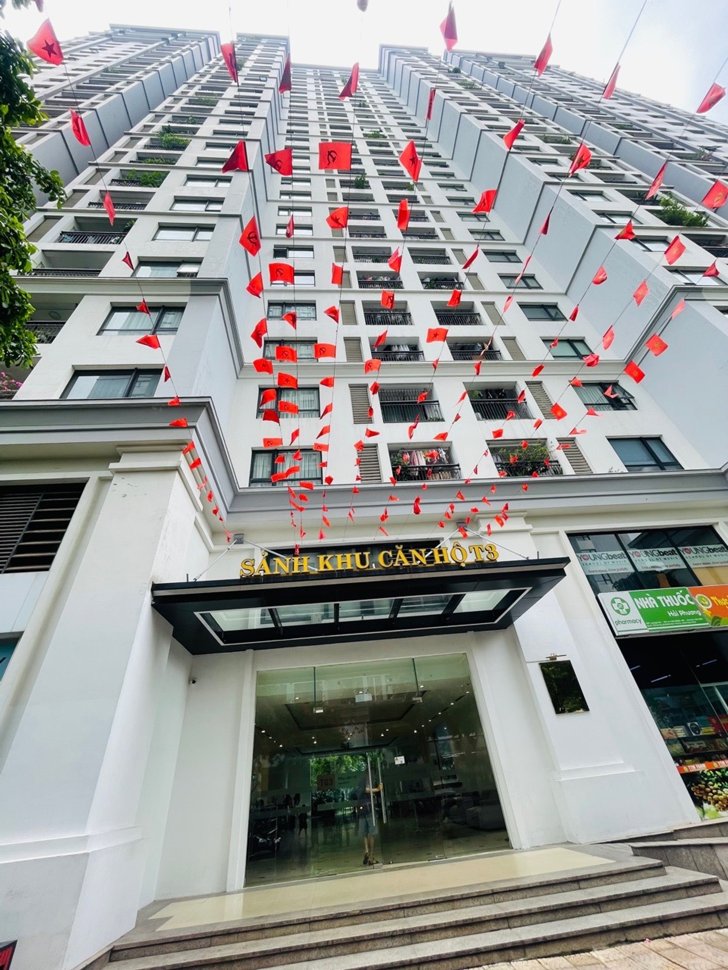 Bán nhà Minh Khai - diện tích 93m2 5 tầng - Căn hộ đẹp, vị trí đẹp - giá 10,9 tỷ