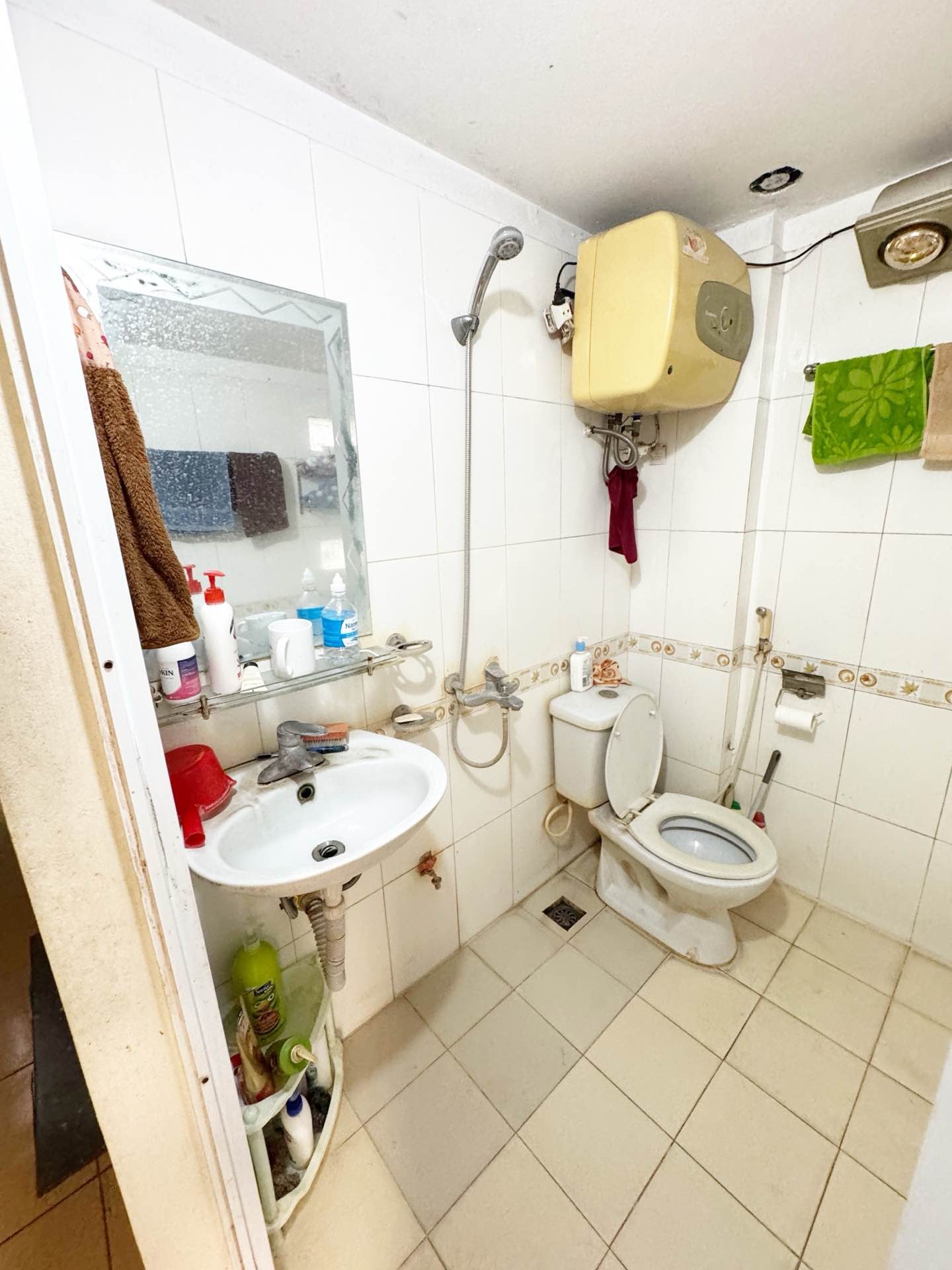 Bán nhà Chùa Quỳnh - diện tích 30m2 5 tầng - Ô tô tránh - giá 14,98 tỷ