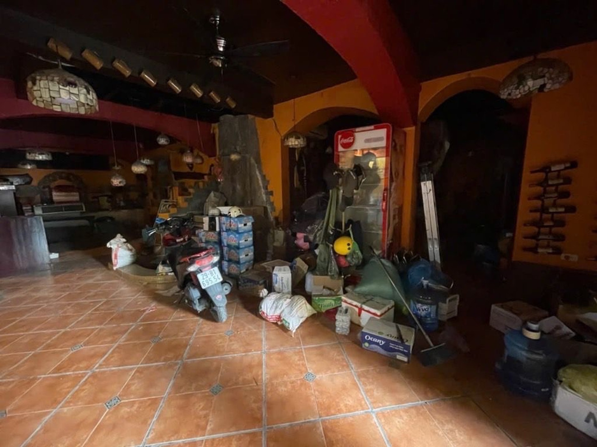 Bán nhà Giảng Võ - diện tích 209m2 4 tầng - Mặt tiền rộng khủng - giá 103 tỷ