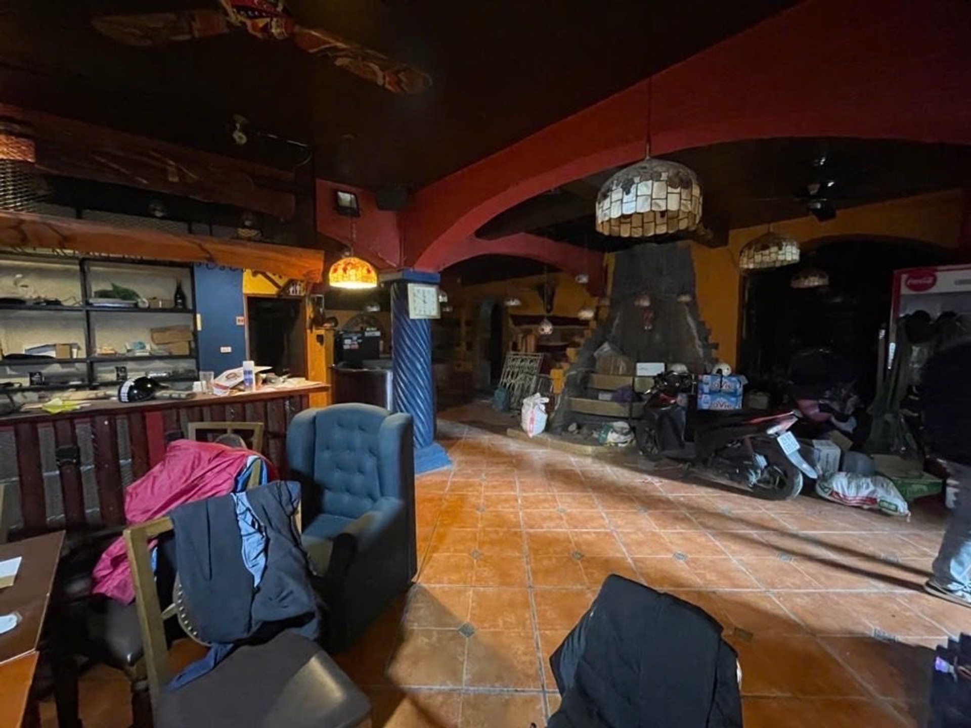 Bán nhà Giảng Võ - diện tích 209m2 4 tầng - Mặt tiền rộng khủng - giá 103 tỷ