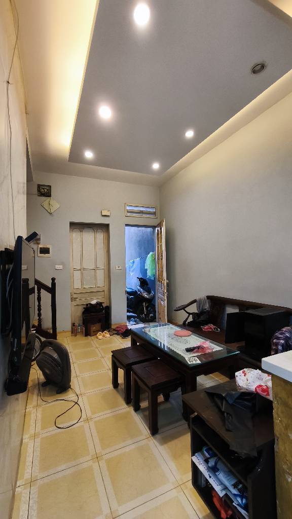 Bán nhà Hoàng Văn Thái - diện tích 55m2 3 tầng - Mặt phố kinh doanh sầm uất - giá 28,5 tỷ