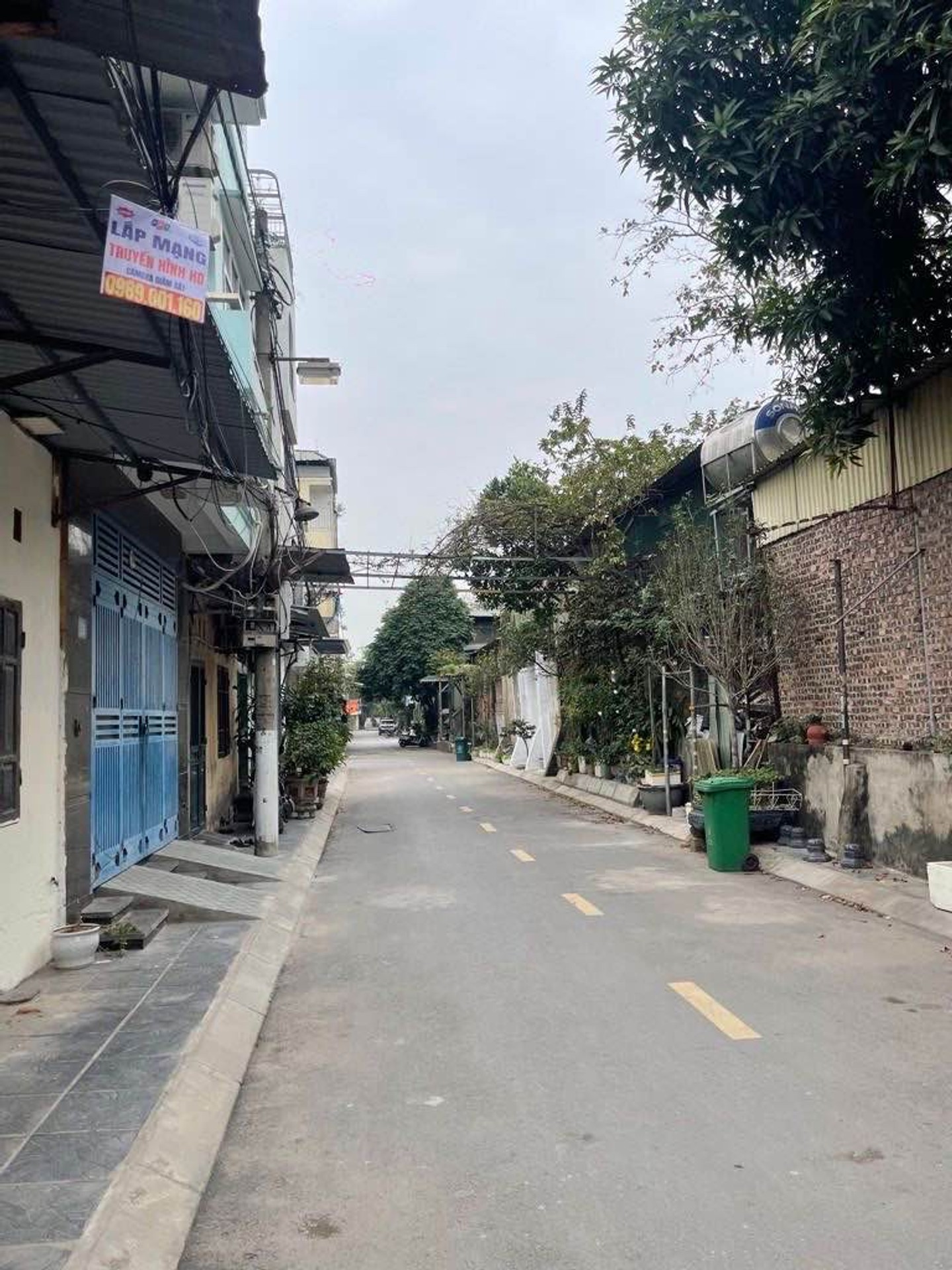 Bán nhà Nguyễn Khoái - diện tích 26m2 2 tầng - Nhà cấp 4 không có gì mô tả! - giá 3,9 tỷ