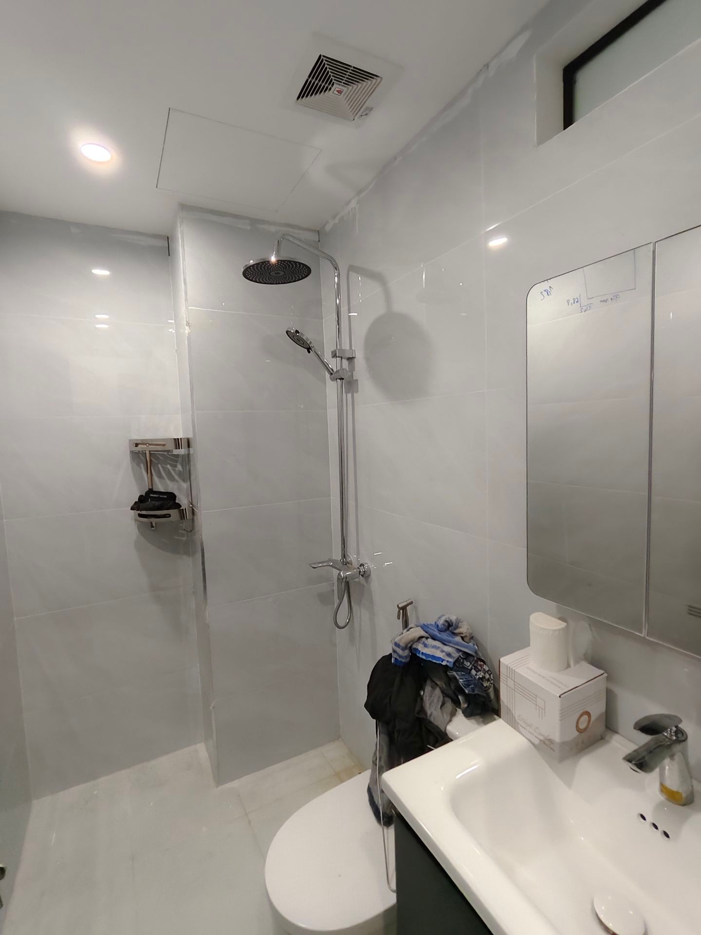 Bán nhà Tân Mai - diện tích 44m2 4 tầng - Ô tô đỗ sát cửa - giá 14 tỷ