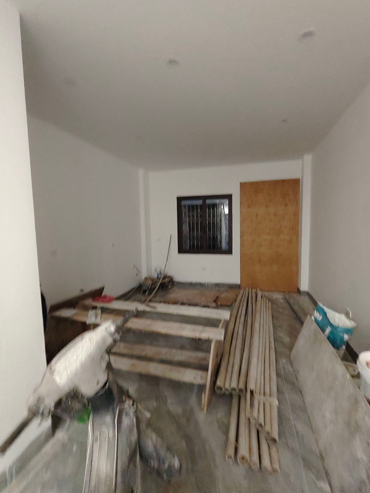 Bán nhà Tân Mai - diện tích 44m2 4 tầng - Ô tô đỗ sát cửa - giá 14 tỷ