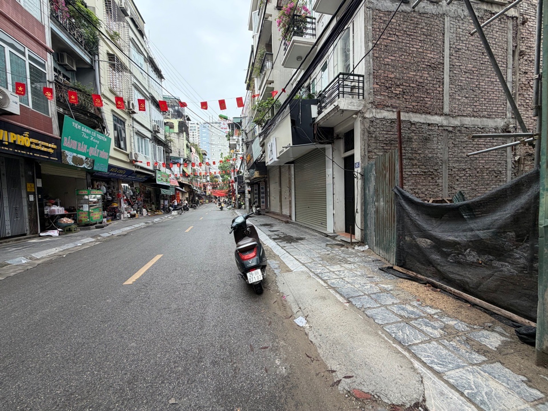Bán nhà Vĩnh Tuy - diện tích 40m2 1 tầng - Mặt phố đẹp, ô tô tránh - giá 12,5 tỷ