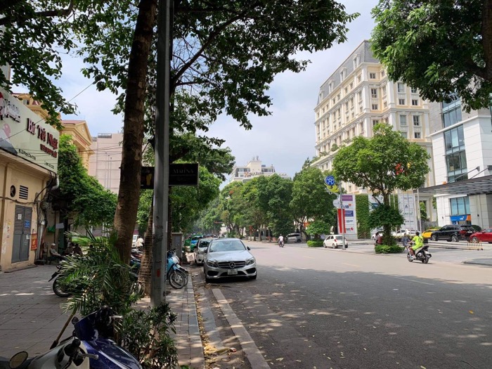 Bán nhà Phan Chu Trinh - diện tích 54m2 6 tầng - Mặt phố, vỉa hè đá bóng - giá 36 tỷ