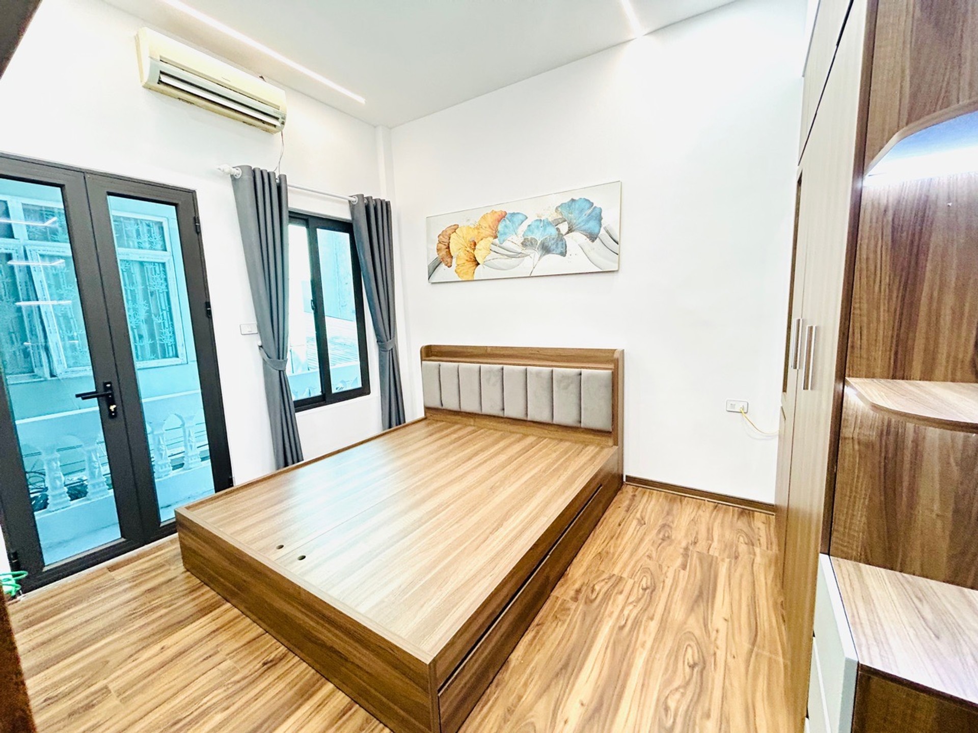 Bán nhà Đông Thiên - diện tích 32m2 4 tầng - Nhà chưa sổ - giá 4,65 tỷ
