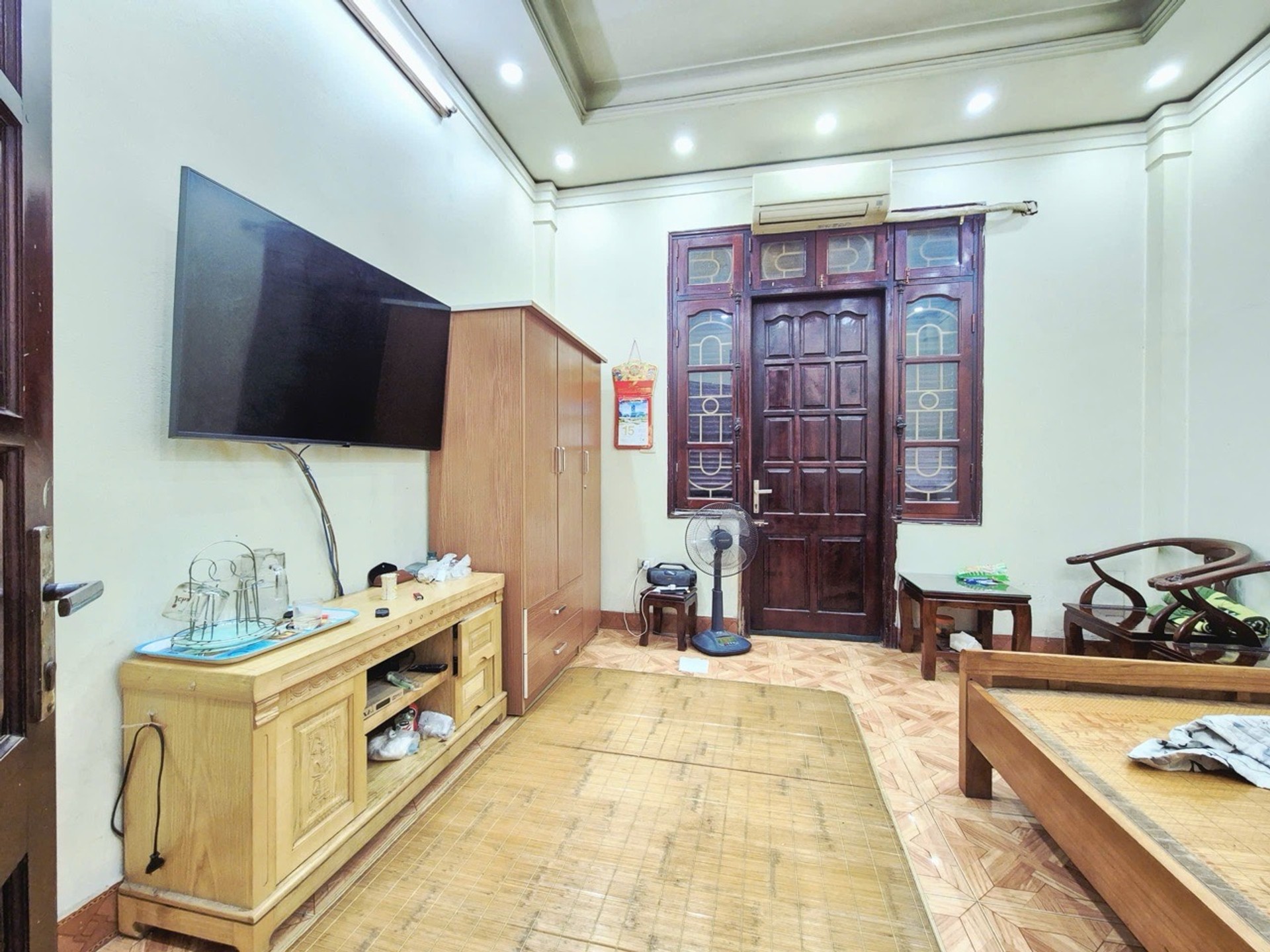 Bán nhà Bùi Xương Trạch - diện tích 30m2 5 tầng - Mặt phố kinh doanh - giá 9,2 tỷ