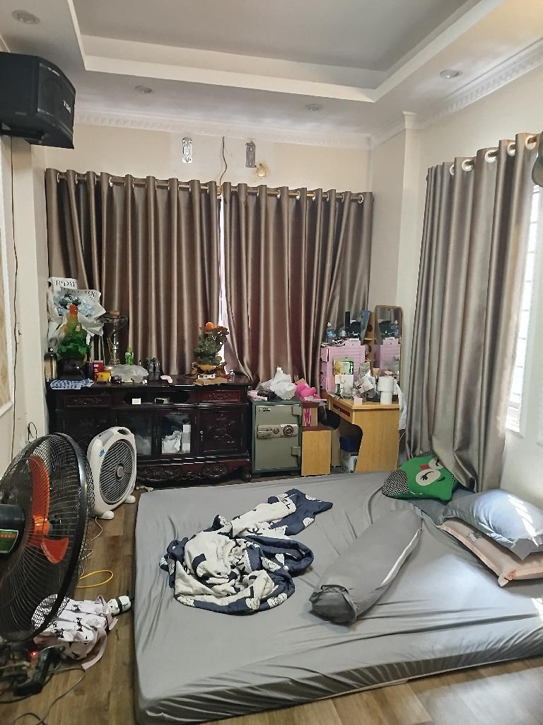 Bán nhà Vĩnh Hưng - diện tích 30m2 4 tầng - Nhà lô góc thoáng - giá 6,18 tỷ