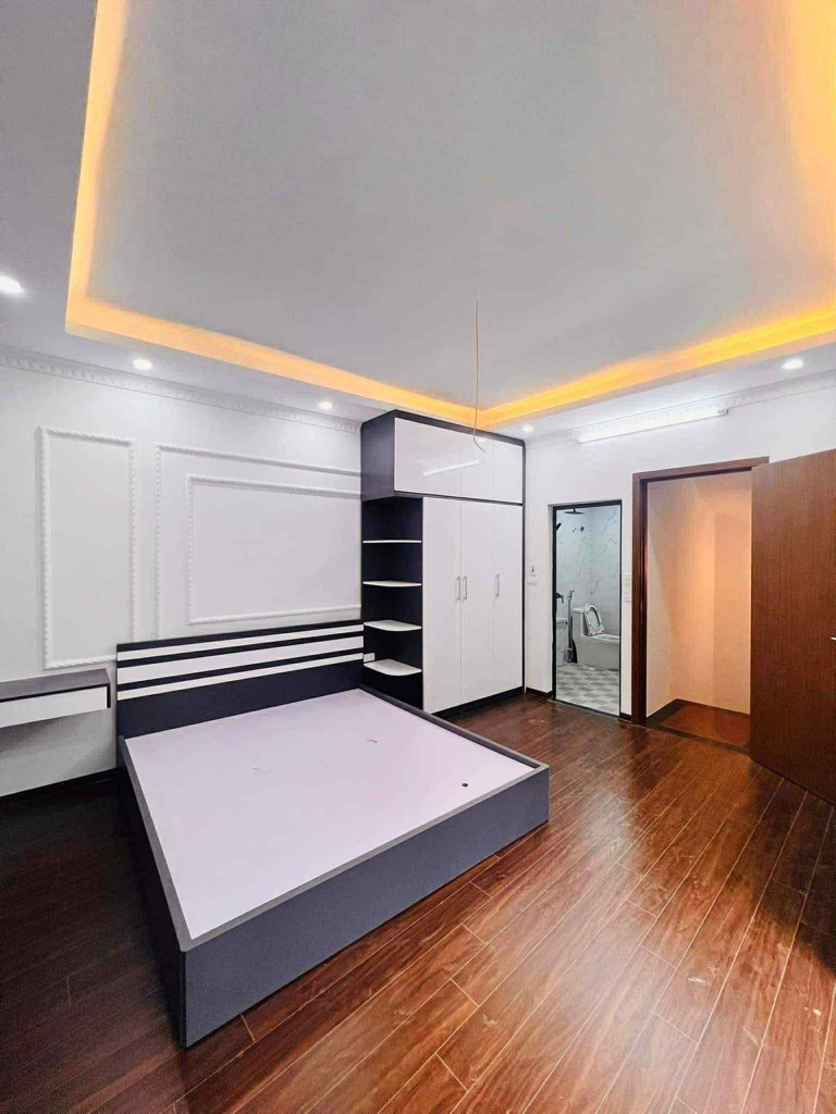 Bán nhà Kim Ngưu - diện tích 30m2 5 tầng - Nhà đẹp 5 tầng - giá 8,3 tỷ