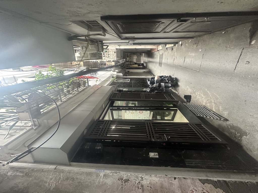 Bán nhà Kim Ngưu - diện tích 30m2 5 tầng - Nhà đẹp 5 tầng - giá 8,3 tỷ