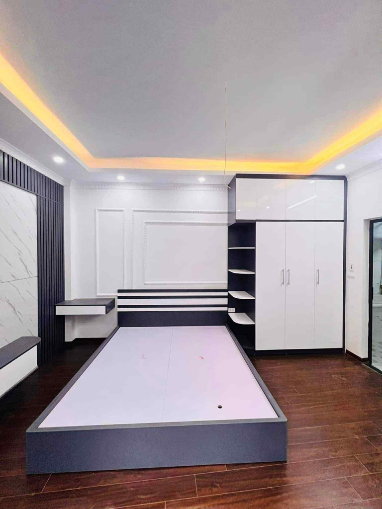 Bán nhà Kim Ngưu - diện tích 30m2 5 tầng - Nhà đẹp 5 tầng - giá 8,3 tỷ