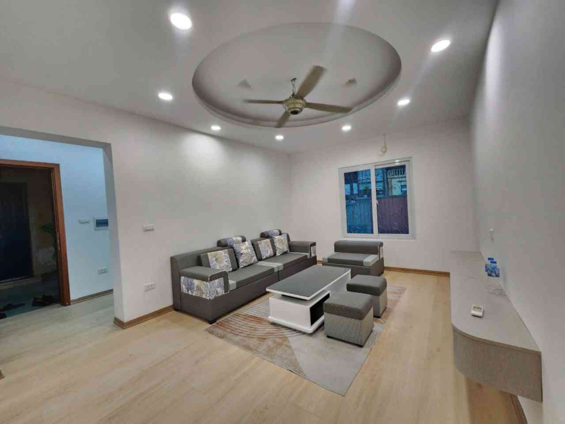 Bán nhà Tân Mai - diện tích 110m2 2 tầng - Lô góc 3 mặt thoáng - giá 4,7 tỷ