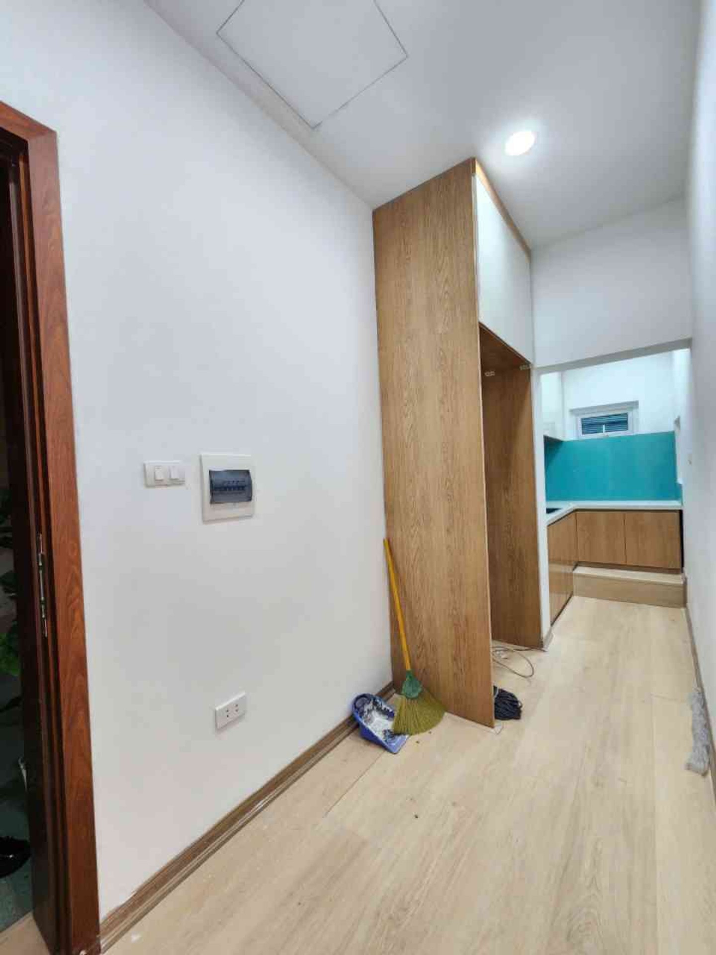 Bán nhà Tân Mai - diện tích 110m2 2 tầng - Lô góc 3 mặt thoáng - giá 4,7 tỷ