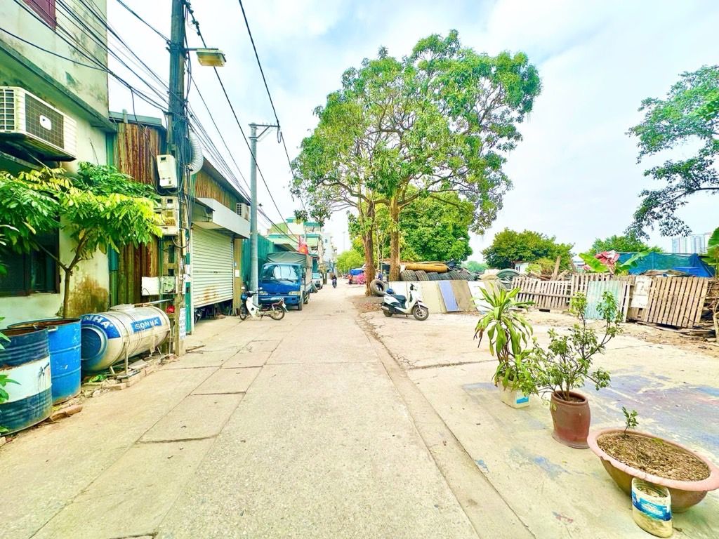 Bán nhà Tam Trinh - diện tích 80m2 1 tầng - Mặt tiền quyền lực - giá 10,9 tỷ